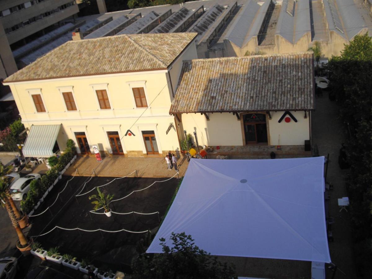 La Stazione Bed and Breakfast Piazza Armerina Exteriör bild